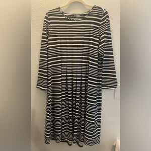 Kim Rogers Dress women's XL Black and White Striped Long Sleeve
